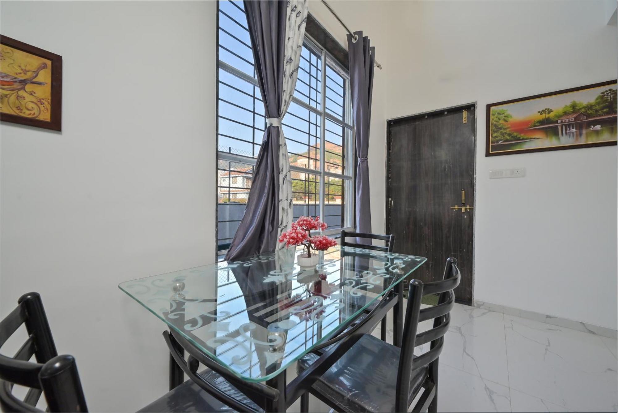 Empyrean Stay Ll 2Bhk Ll Ac Ll Jannat Villa Ll Private Swimming Pool Lonavala Exterior foto